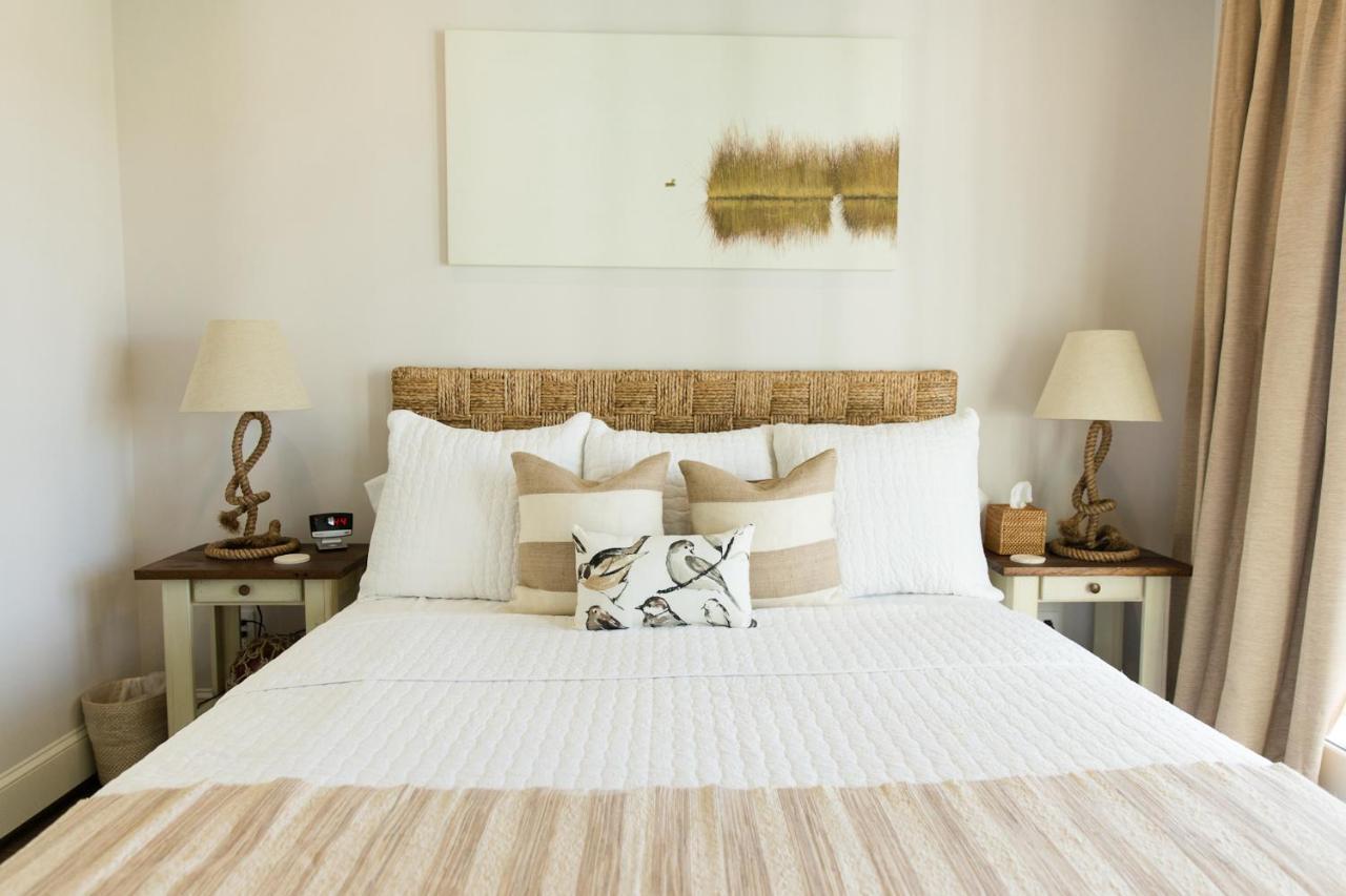 Inn At Haven Harbour Rock Hall Bagian luar foto