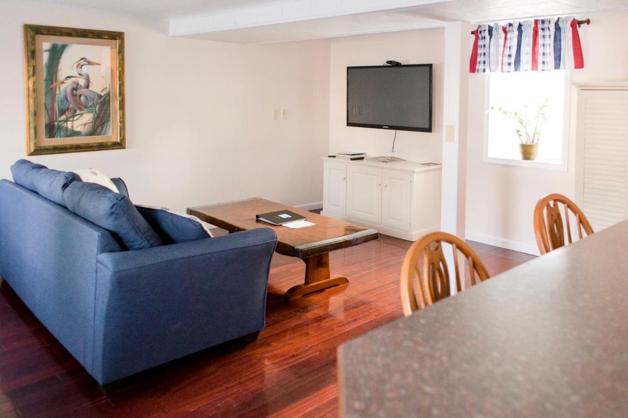Inn At Haven Harbour Rock Hall Bagian luar foto